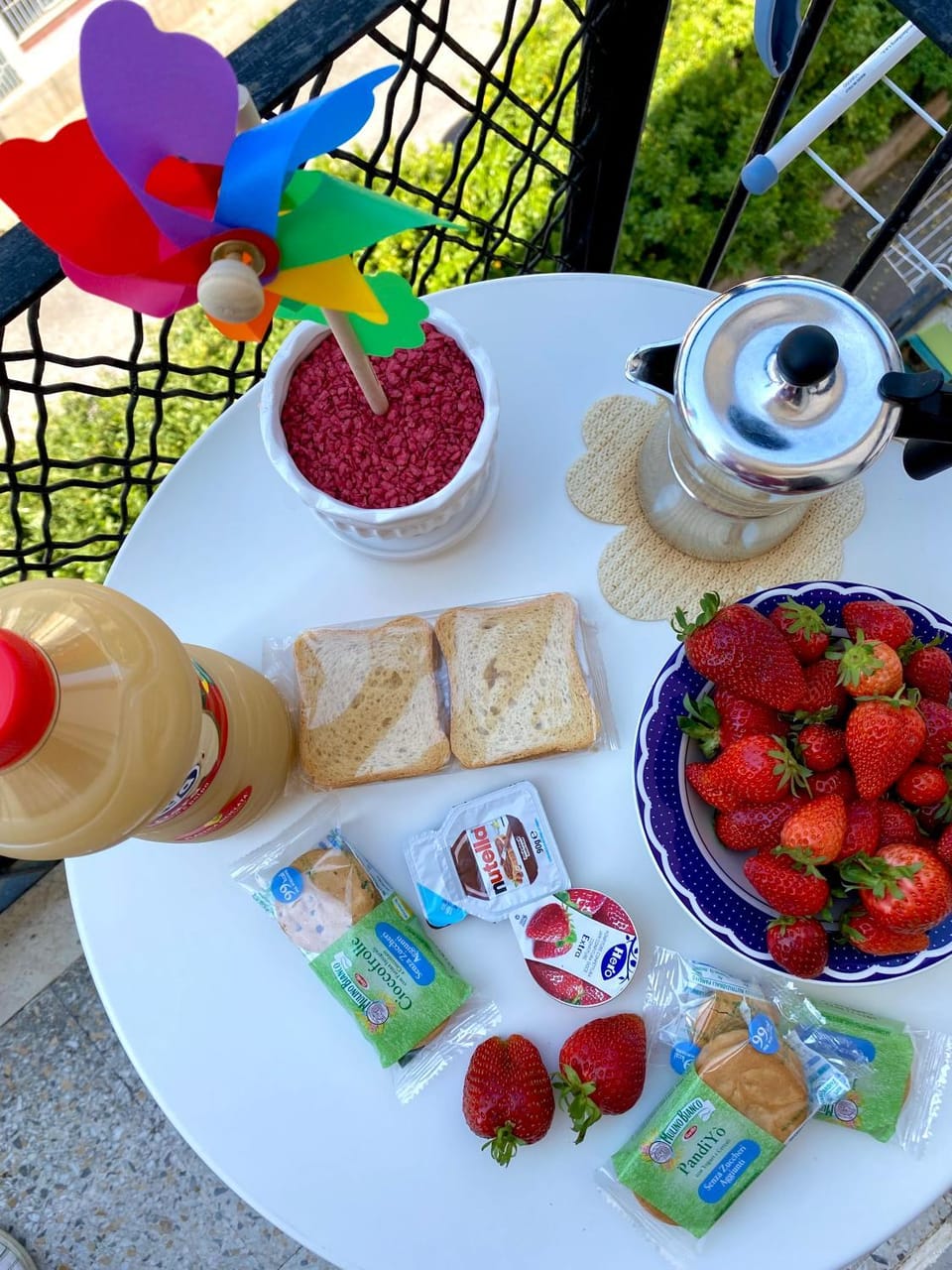 Food and drinks, Food, Breakfast, Drinks