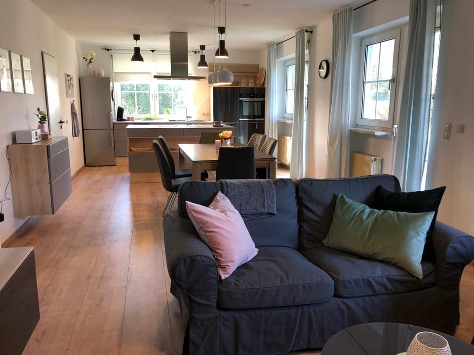 Kitchen or kitchenette, Living room, Dining area