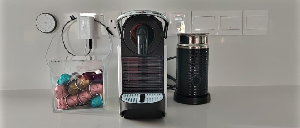 Coffee/tea facilities, kitchen