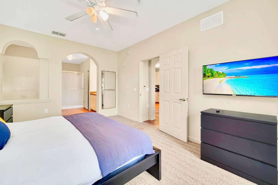 Bed, Bedroom