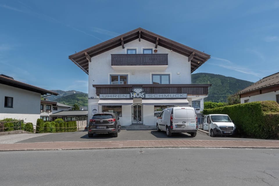 Property building, Summer