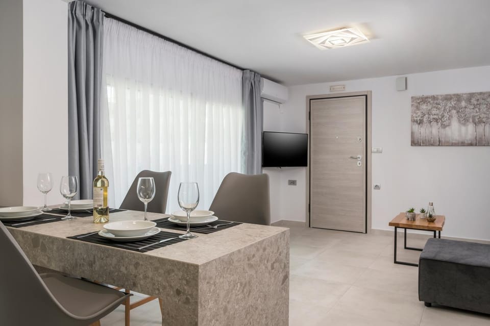 Quarters Luxury Apts Apartment in Chania