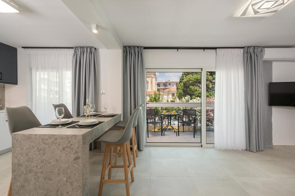 Quarters Luxury Apts Apartment in Chania