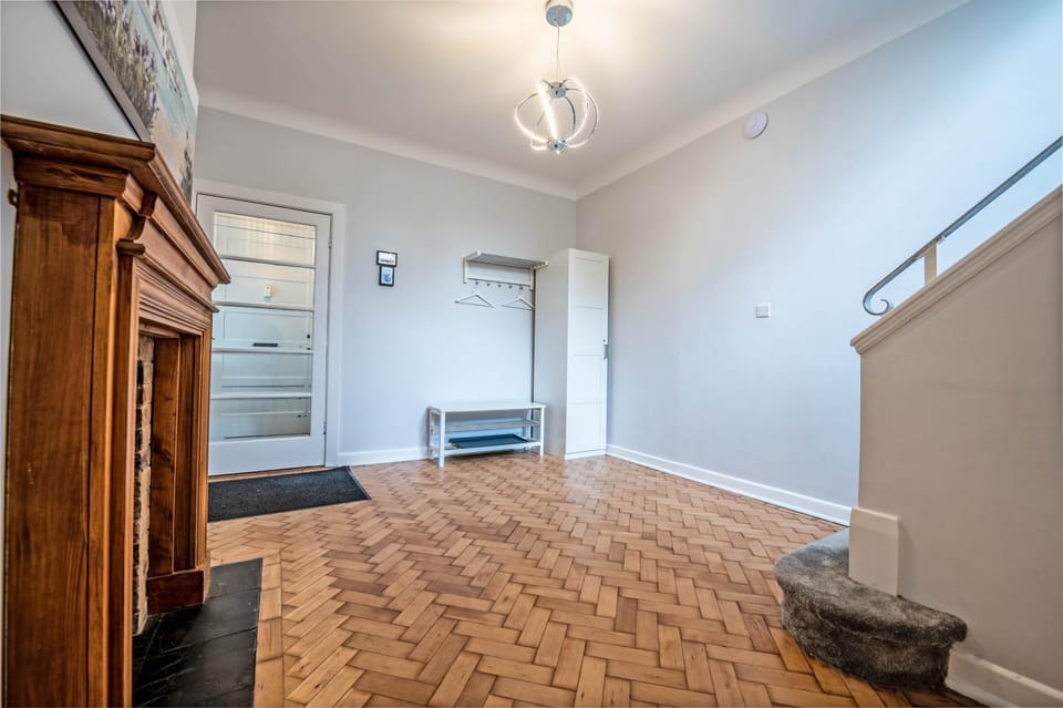 The Manor - Large Luxury home in Bournemouth - Sleeps 12+ House in Bournemouth