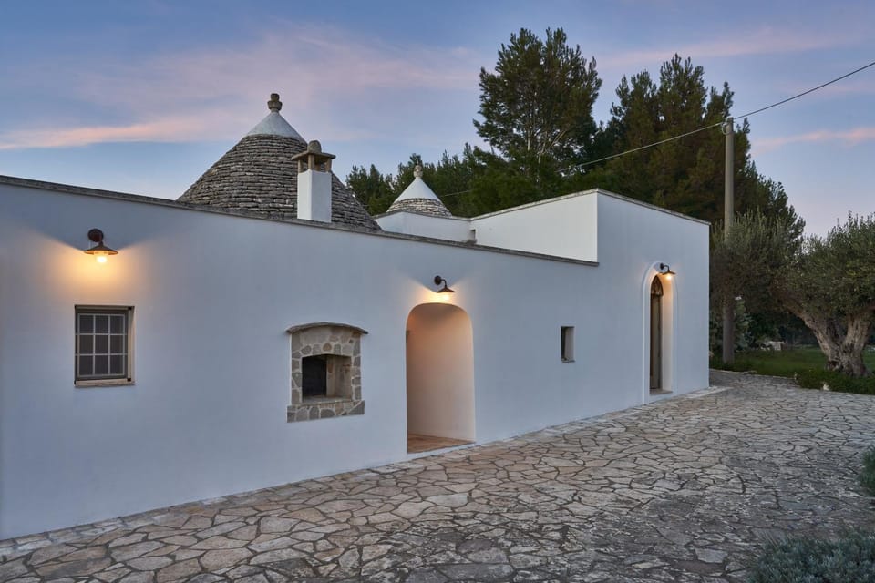 Patio, Facade/entrance, Balcony/Terrace