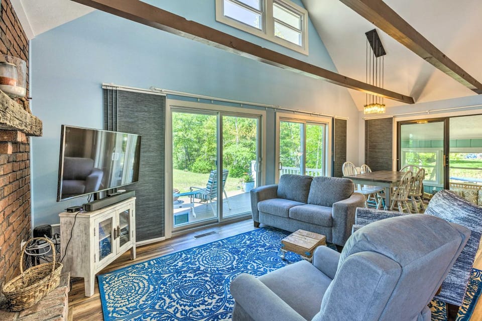 Breezy Silver Lake Getaway: Fishing Dock, Grill! House in Wisconsin