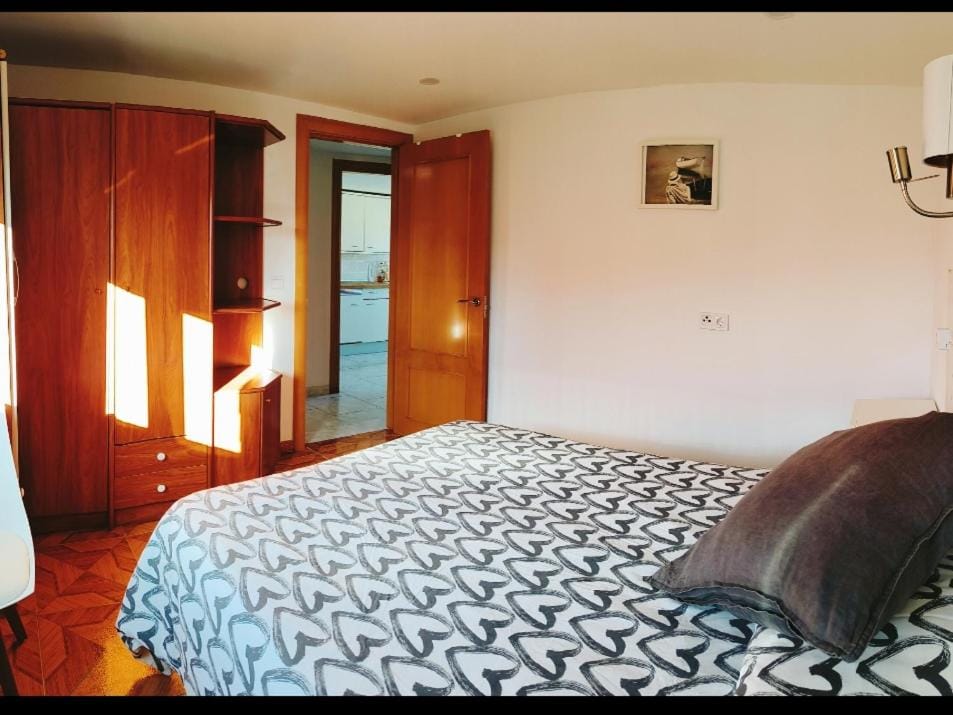 CORAZON DE GIJON, A 1 MIN DE PLAYA, BARES Y PUERTO Apartment in Gijón