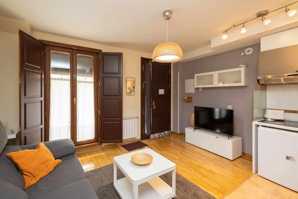 Casa Benito. Garaje. C.Antigüo. Apartment in Zamora