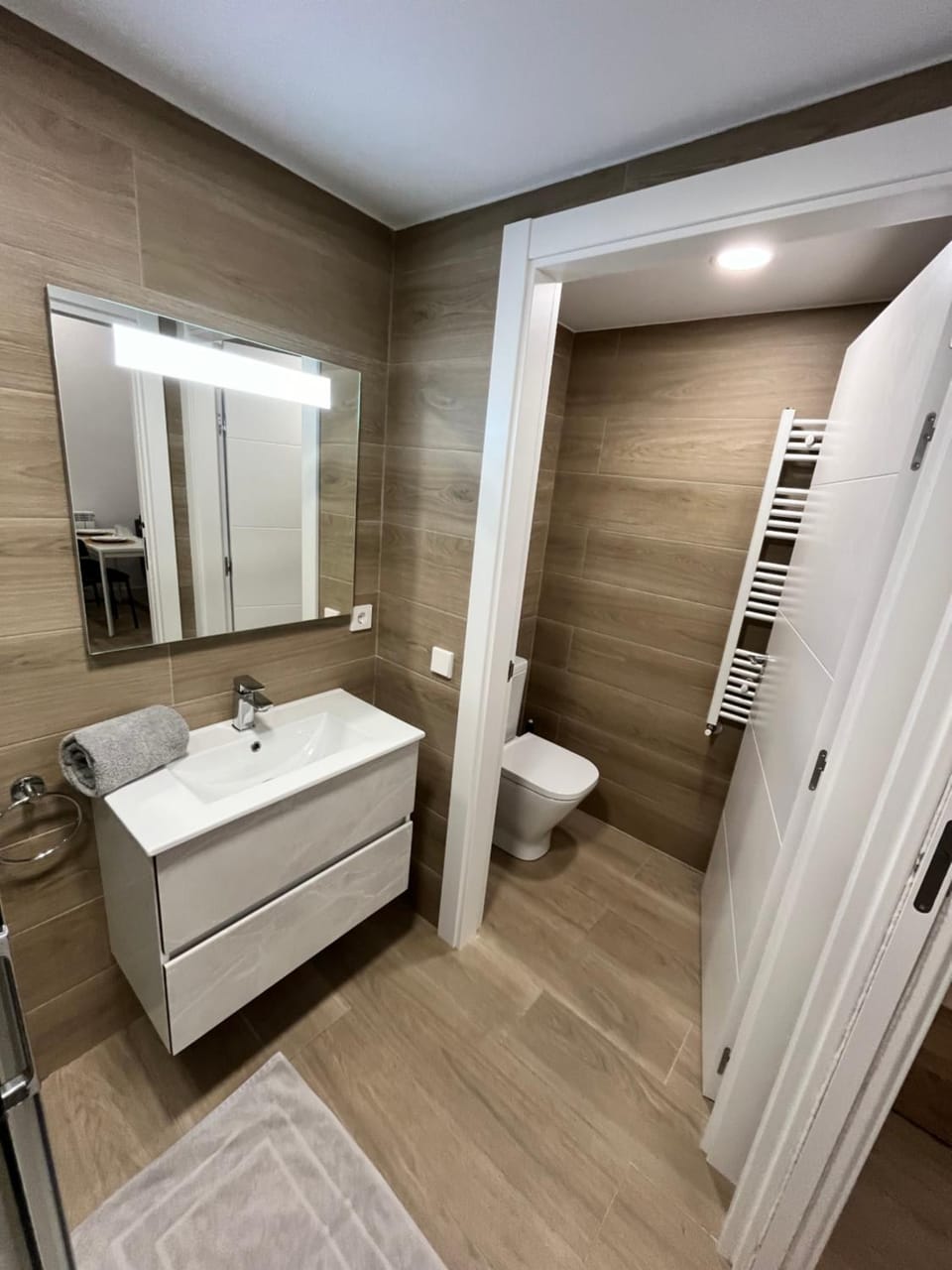 Toilet, Bathroom