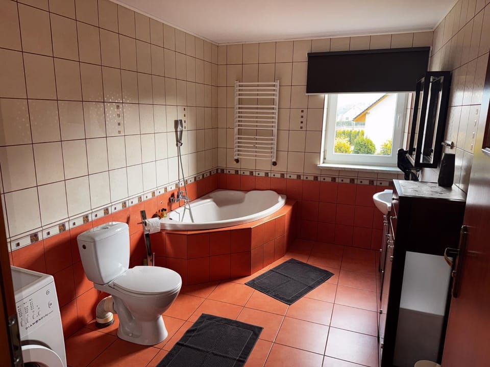 Bathroom, Bath