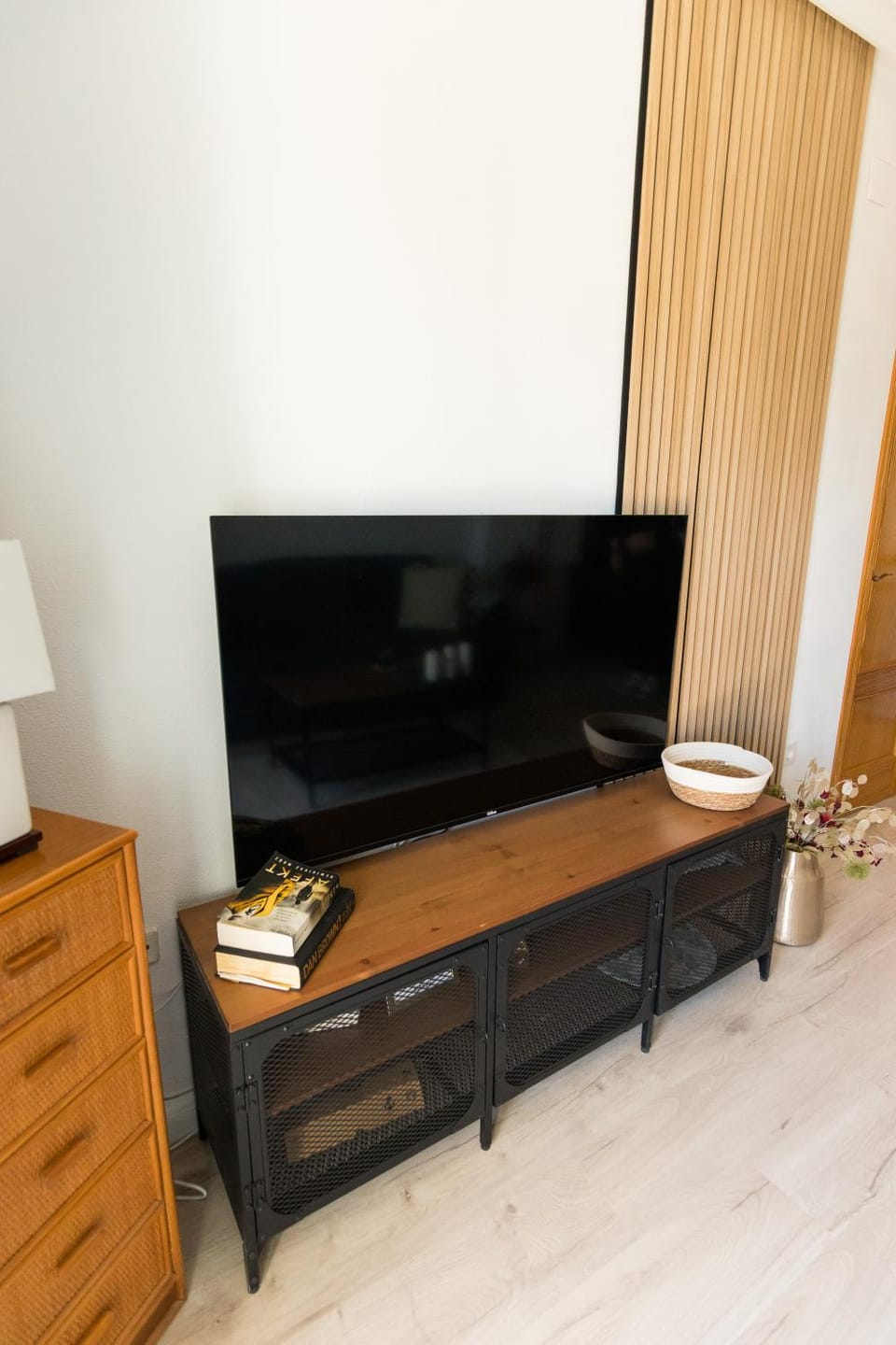 Communal lounge/ TV room, TV and multimedia, Evening entertainment