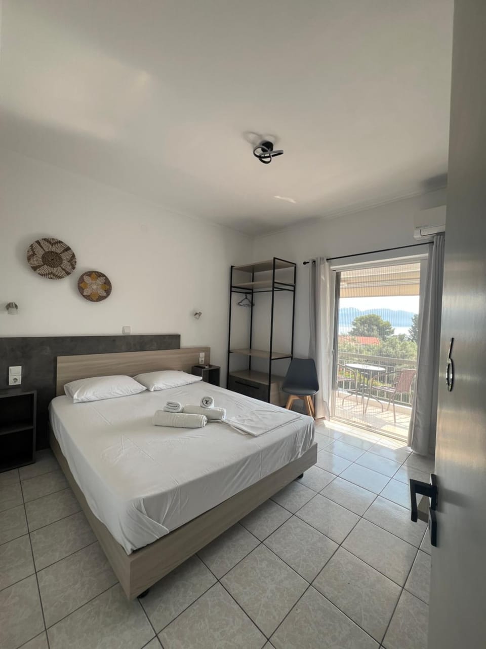 Sunshine Apartments and Rooms Capsule hotel in Lefkada, Lefkada Municipality, Greece