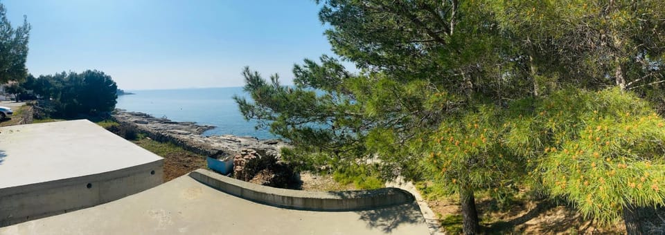 Holiday House Podraduc House in Murter