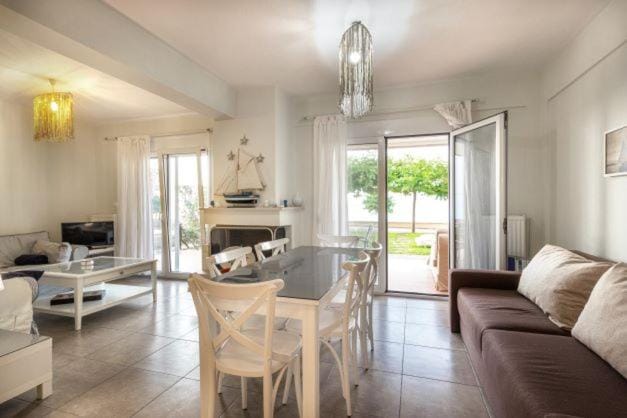 Nikogroup By the Sea 3 House in Halkidiki