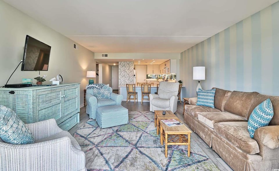 Cabana One Unit 302 - 3rd Floor Oceanfront Condo - Sleeps 6! 2 bed, 2 bath House in Myrtle Beach
