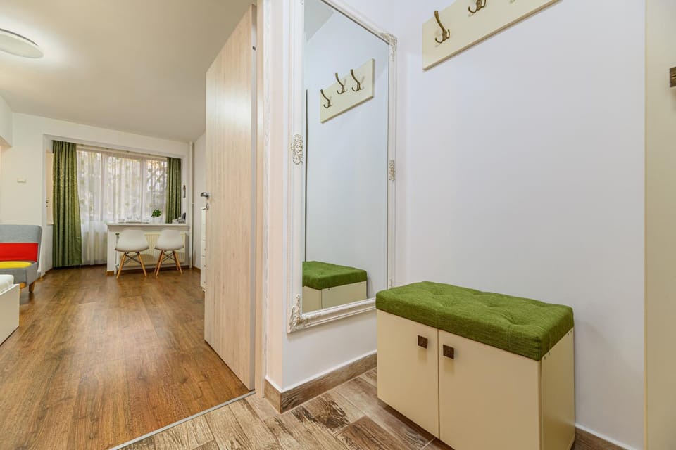 Bed, Photo of the whole room, Bedroom, towels, wardrobe