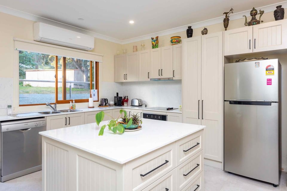 Sovereign Hill Country Villa House in Rothbury