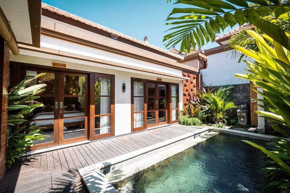 Pool view, Swimming pool, Swimming pool