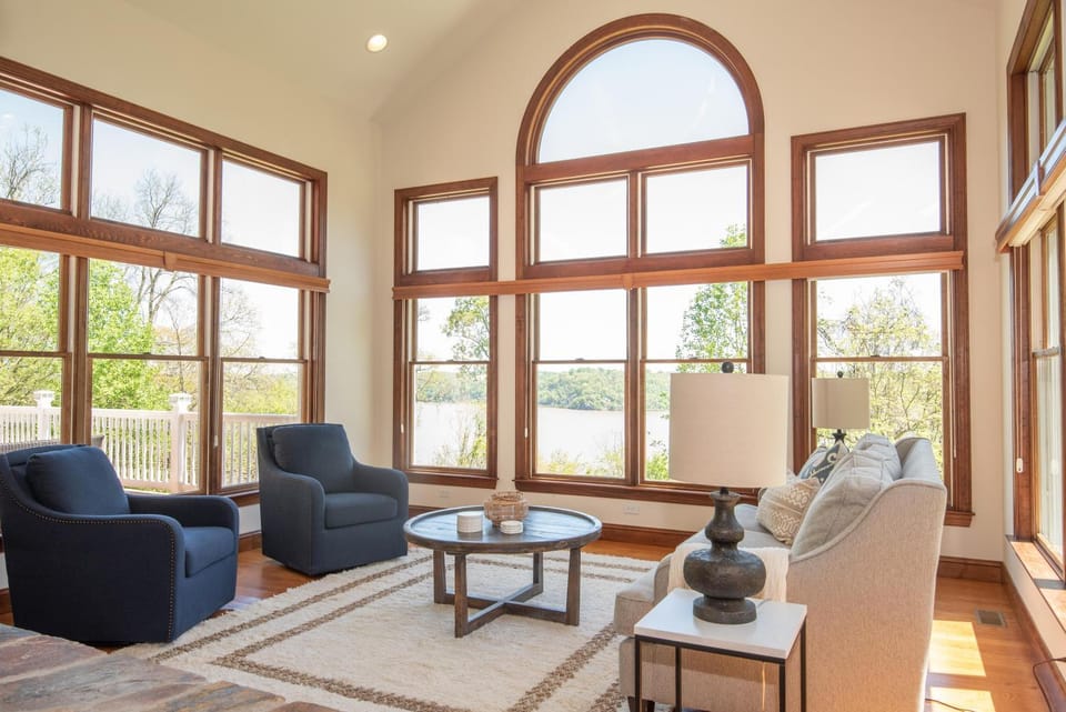 River Haven with Hot Tub House in Maryland