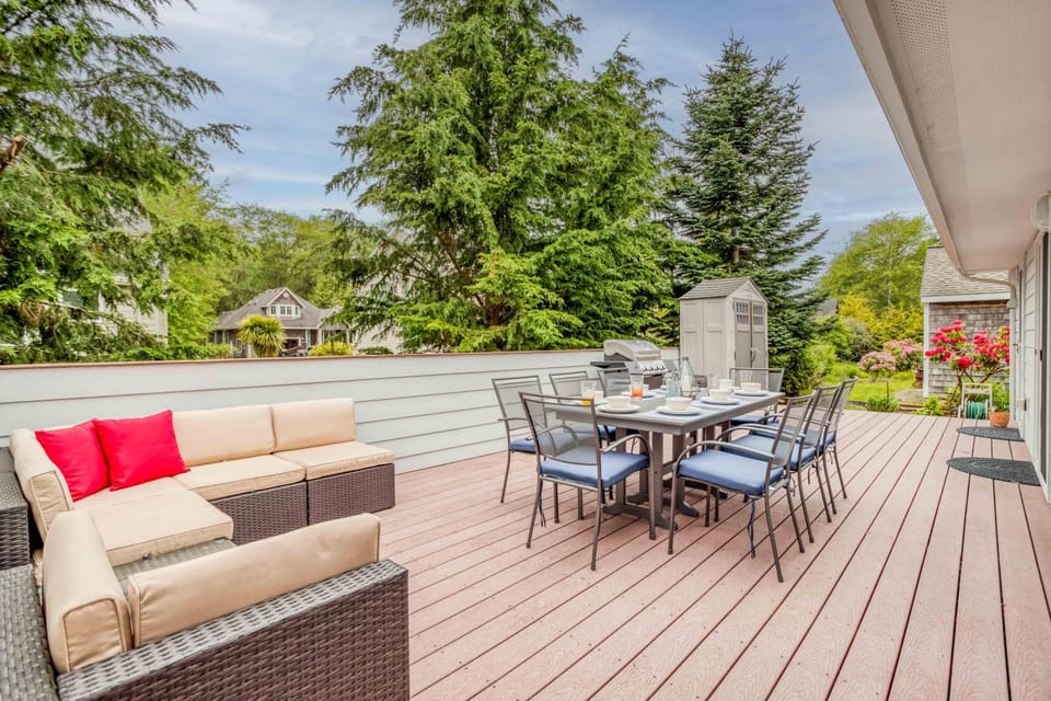 Family Tides - Meredith Lodging House in Oregon
