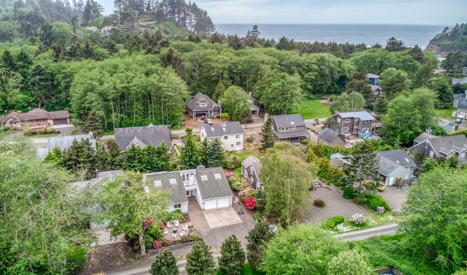 Family Tides - Meredith Lodging House in Oregon