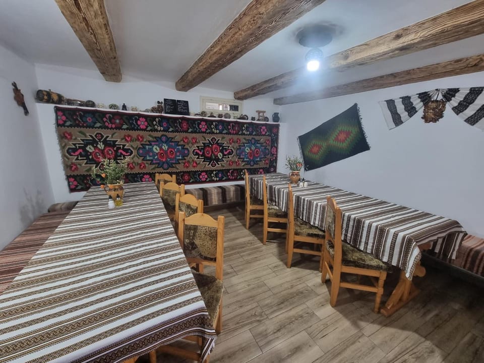 Gospodăria Colinița Bucovina Farm Stay in Romania