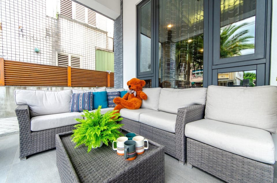 Garden, Balcony/Terrace, Seating area