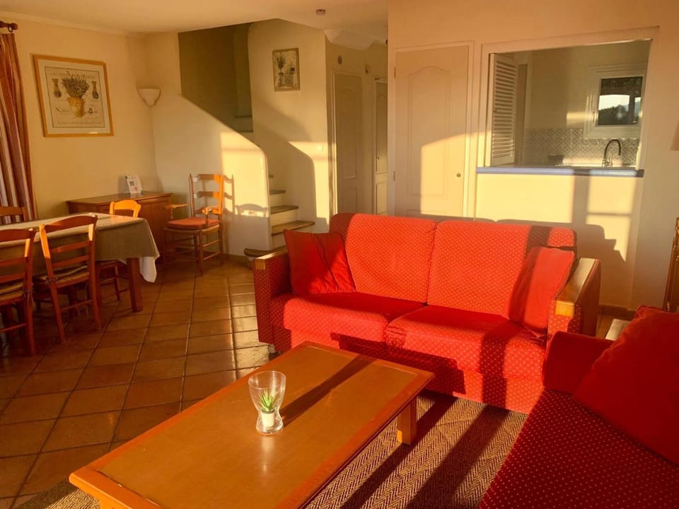 Les Maisons de Pont Royal en Provence - maeva Home - Maison climatisée pour 8 Personnes avec jardin privatif et terrasse MAE-2283 Apartment in Mallemort