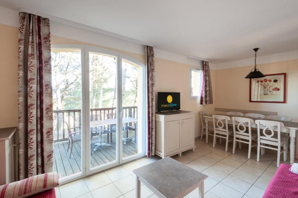 Les Coteaux de Pont Royal en Provence - maeva Home - Maison 4 Pièces 8 Personnes - Budget MAE-6009 Apartment in Mallemort