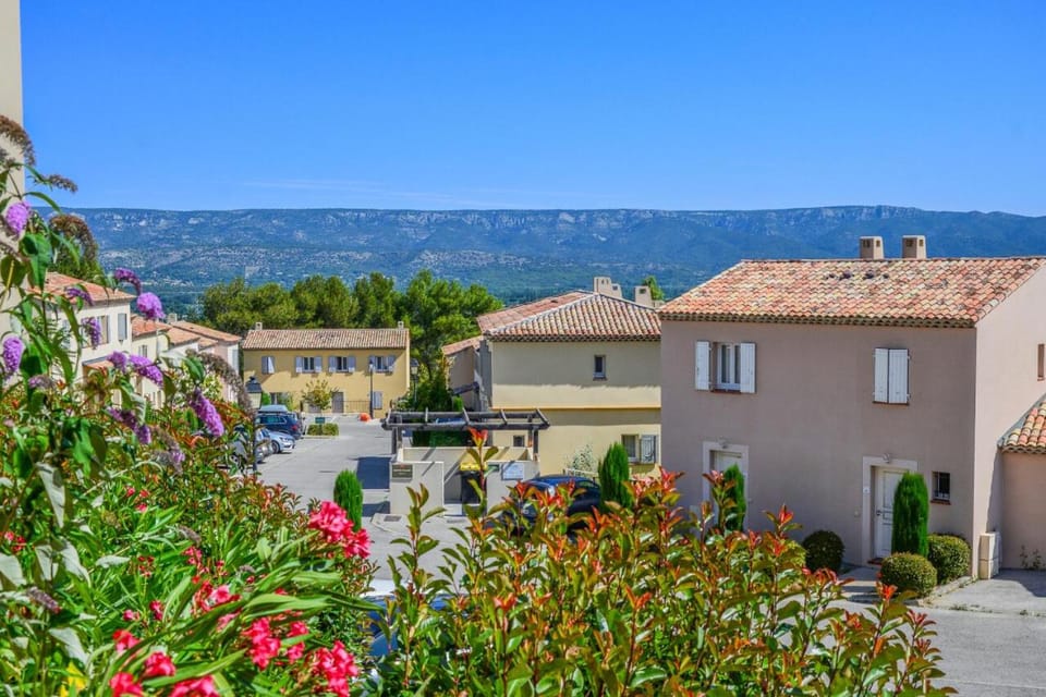 Les Coteaux de Pont Royal en Provence - maeva Home - Maison 4 Pièces 8 Personnes - Budget MAE-6009 Apartment in Mallemort