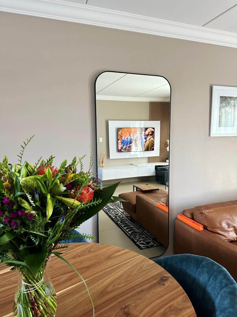Living room, Decorative detail