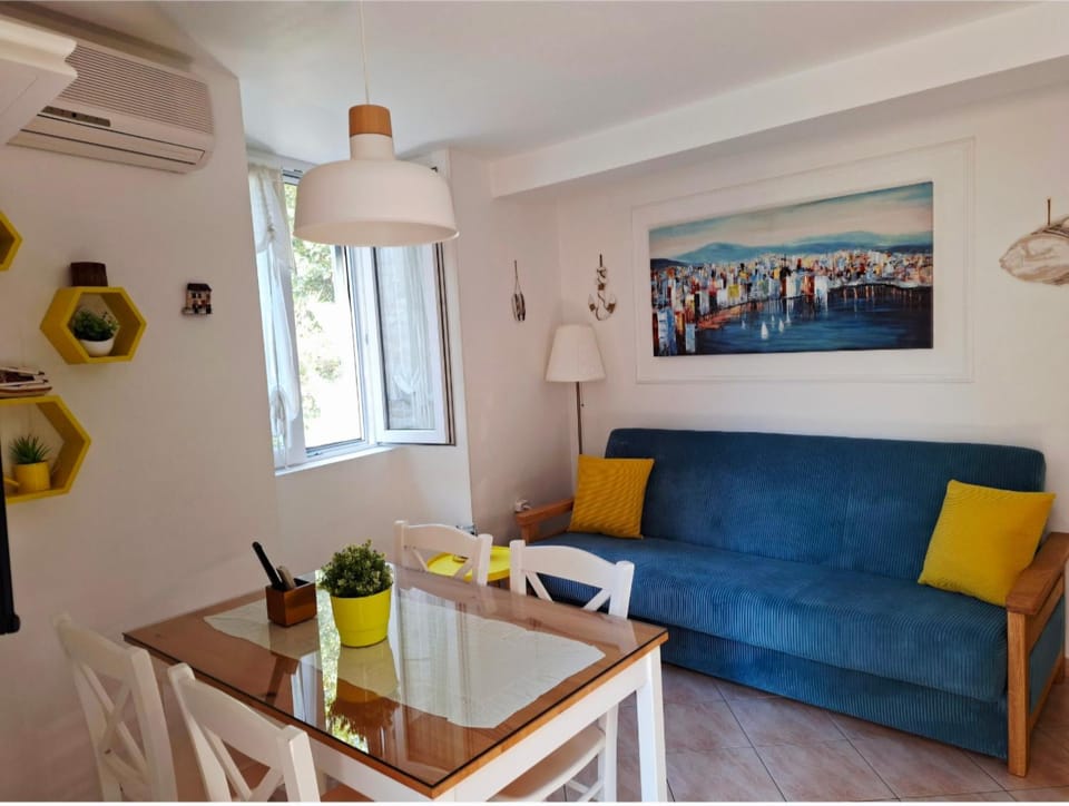 Apartment Megi in Supetar historical core Apartment in Split-Dalmatia County