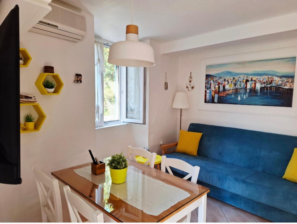 Apartment Megi in Supetar historical core Apartment in Split-Dalmatia County