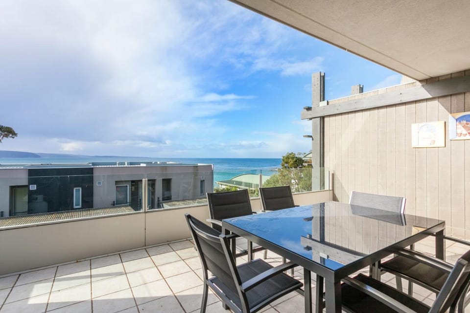 View (from property/room), Balcony/Terrace, Sea view
