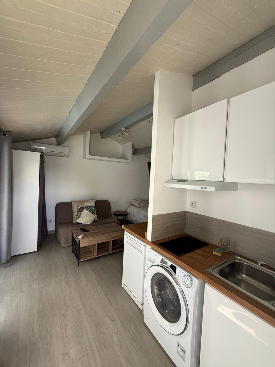 Résidence de bien être avec piscine et Jaccuzi à 2 pas de la plage et du centre ville Apartment in Palavas-les-Flots