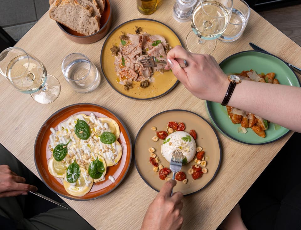 Food and drinks, Food, Lunch, Dinner, Drinks