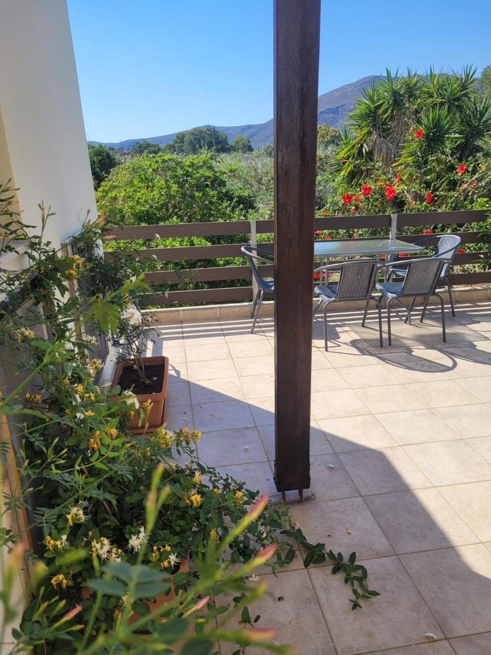 kouremenos beach house East House in Lasithi