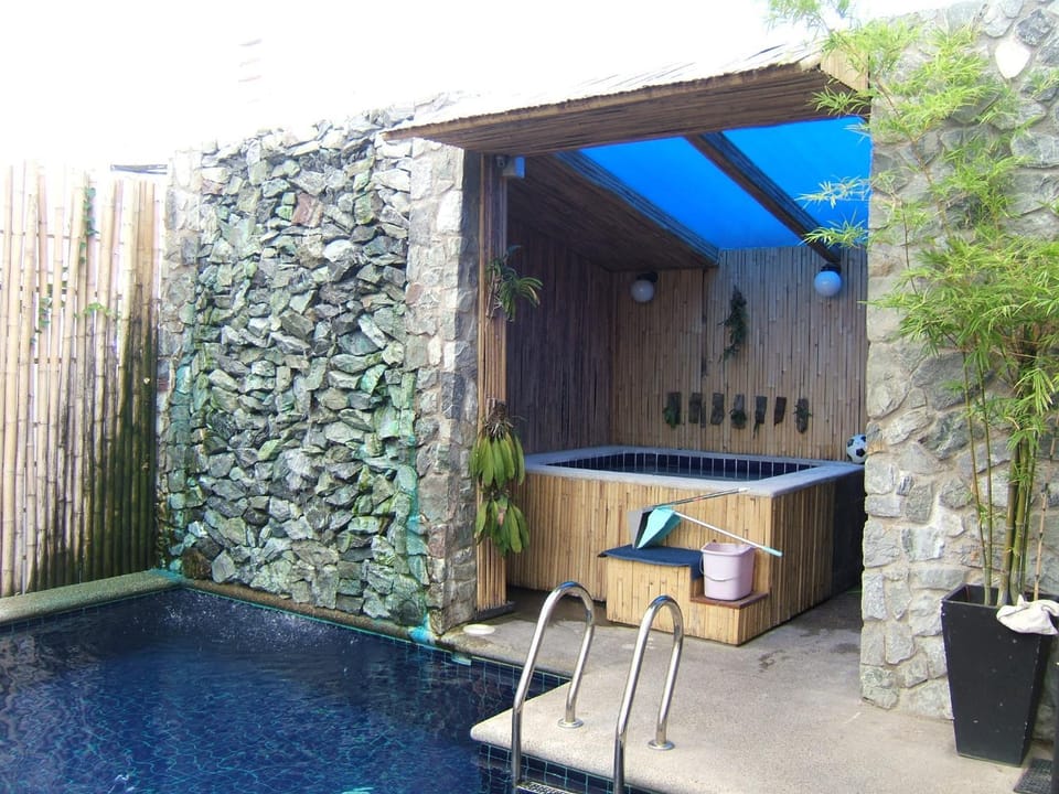Hot Tub, Spa and wellness centre/facilities, Swimming pool