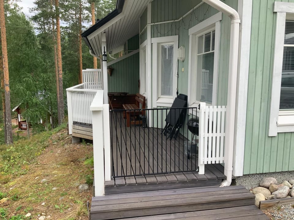 Saunaharju 5 järven rannalla Apartment in Finland