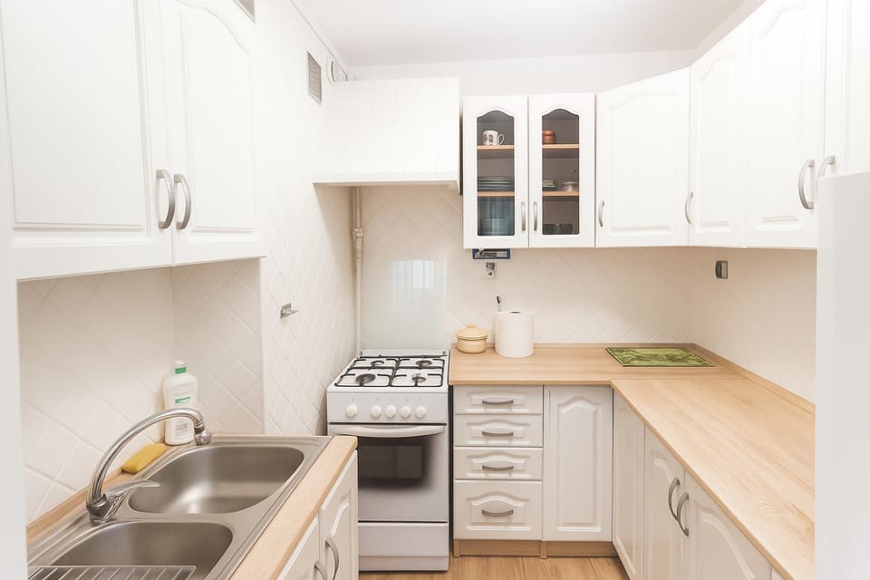 Kitchen or kitchenette, Meals