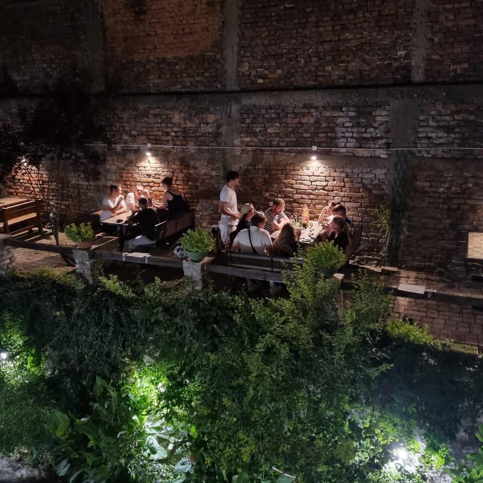 Property building, BBQ facilities, Garden, Balcony/Terrace