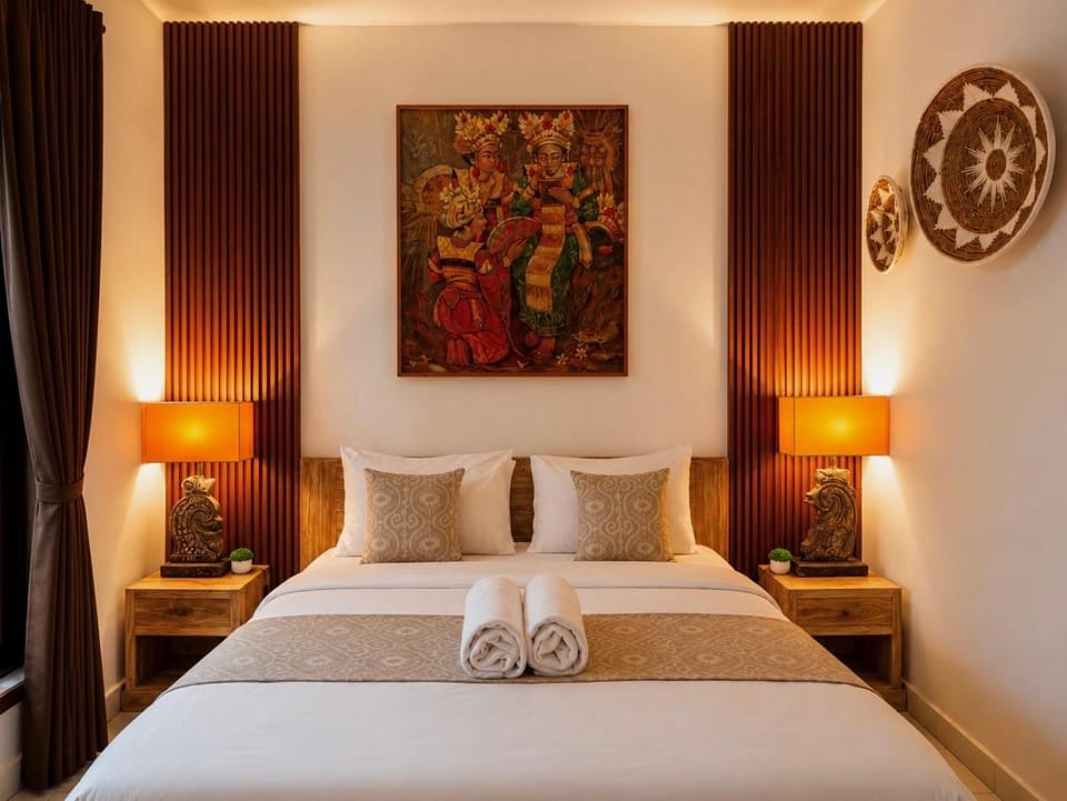 Bed, Photo of the whole room, Bedroom, towels