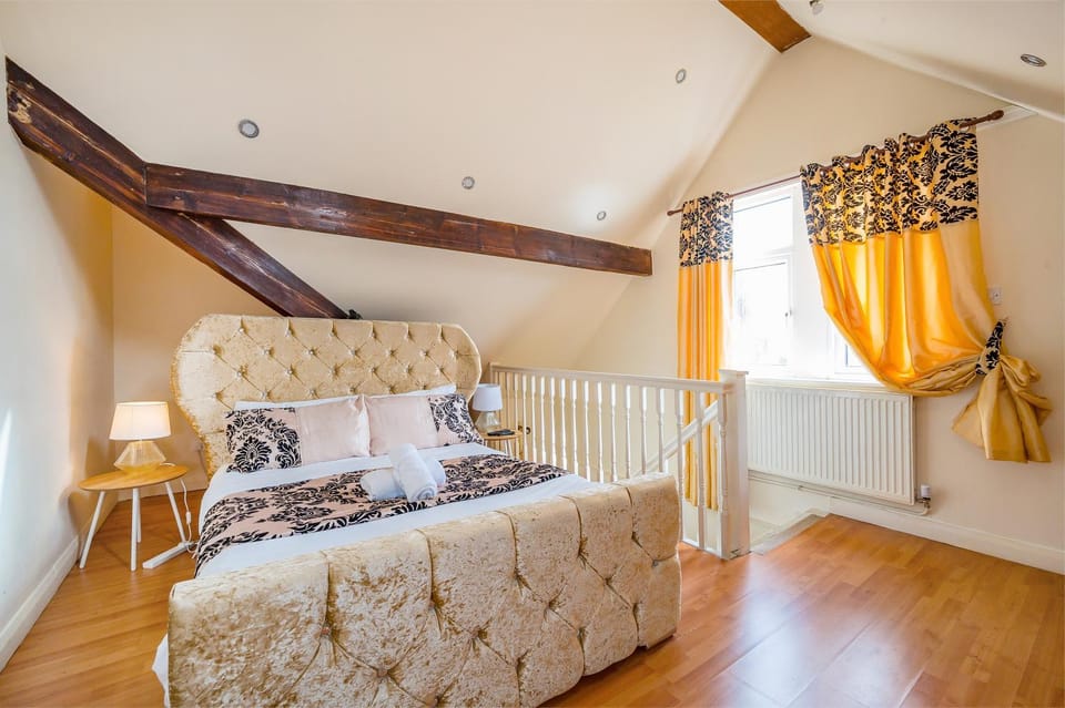 *G11H* for a cosy luxurious lovely stay + Free Parking + Free Fast WiFi perfect for work or pleasure* Apartment in Leeds