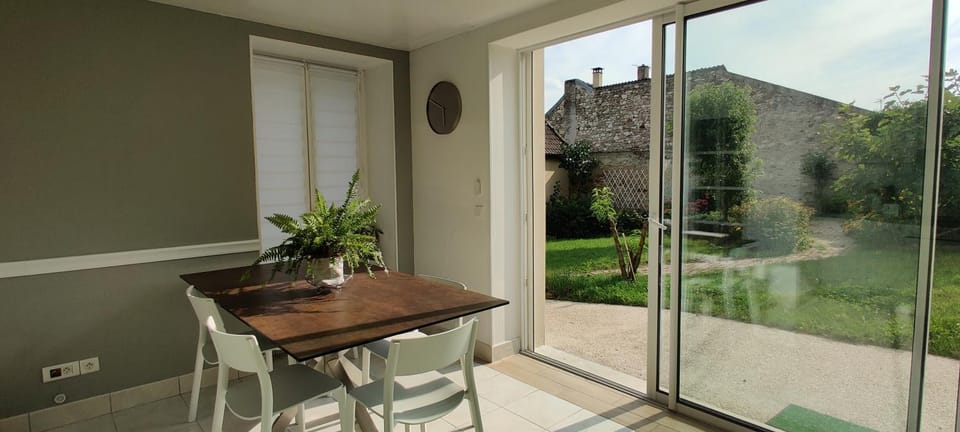 Gite "Le pressoir" en Champagne House in Île-de-France