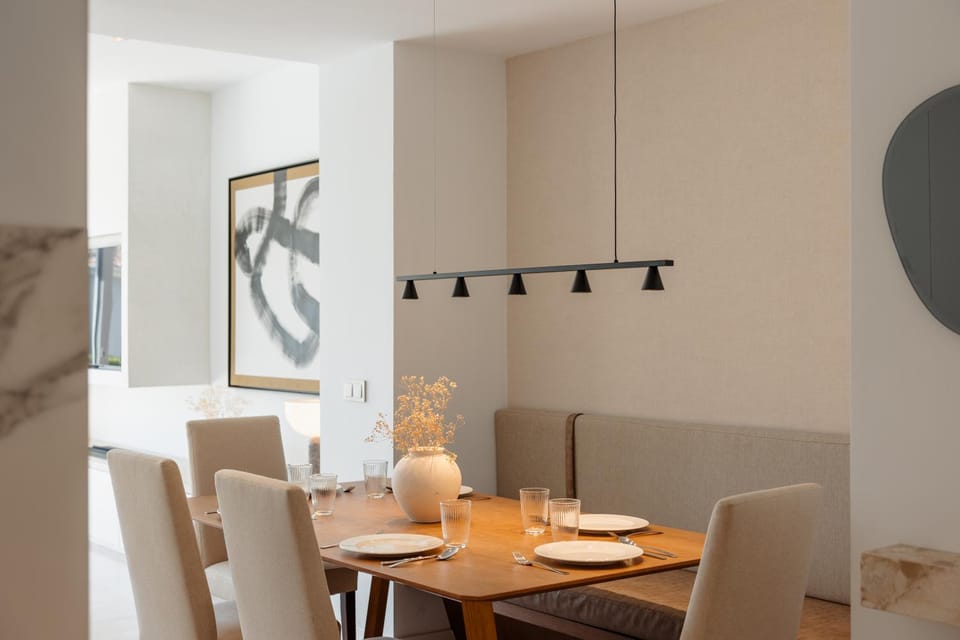 Living room, Decorative detail, Seating area, Dining area