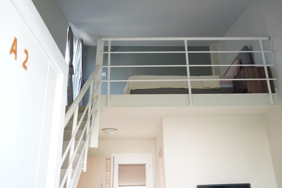 bunk bed