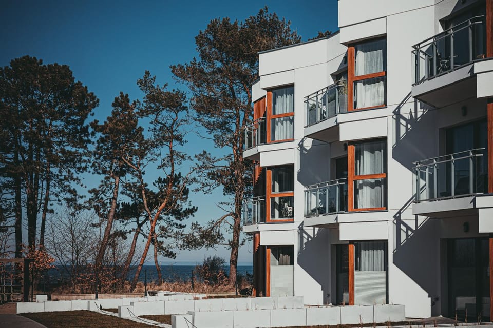 Property building, Day, Natural landscape, View (from property/room), Balcony/Terrace