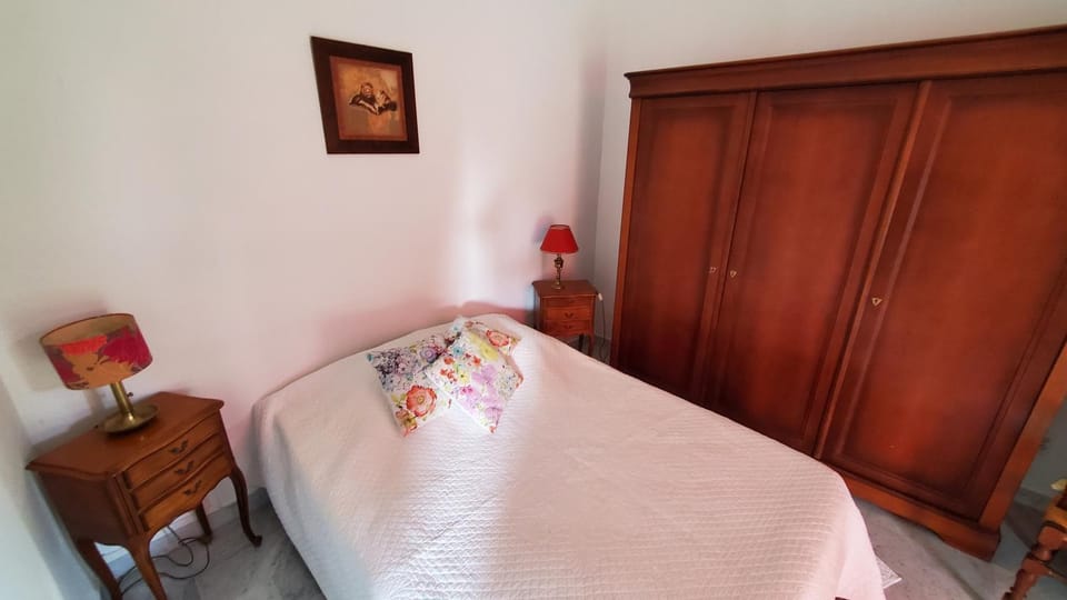 Superbe Rez de Jardin dans résidence au calme Apartment in Nice