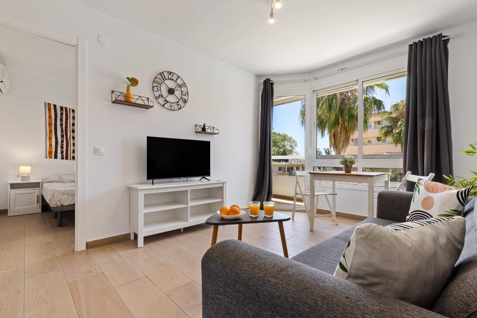 Vistamarina B 211 By IVI Real Estate Apartment in Torremolinos