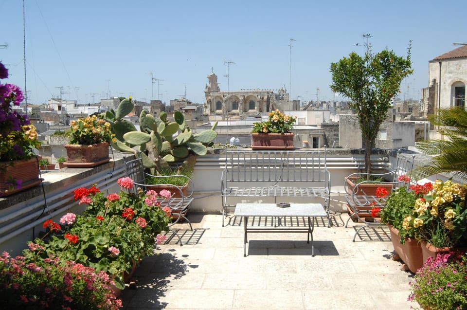Balcony/Terrace, City view